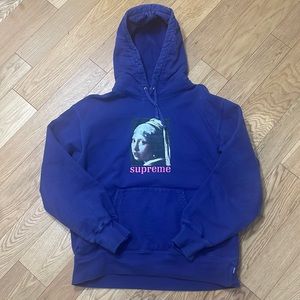 Supreme Pearl hoodie.